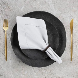 KIT C/2 GUARDANAPOS PONTO AJOUR